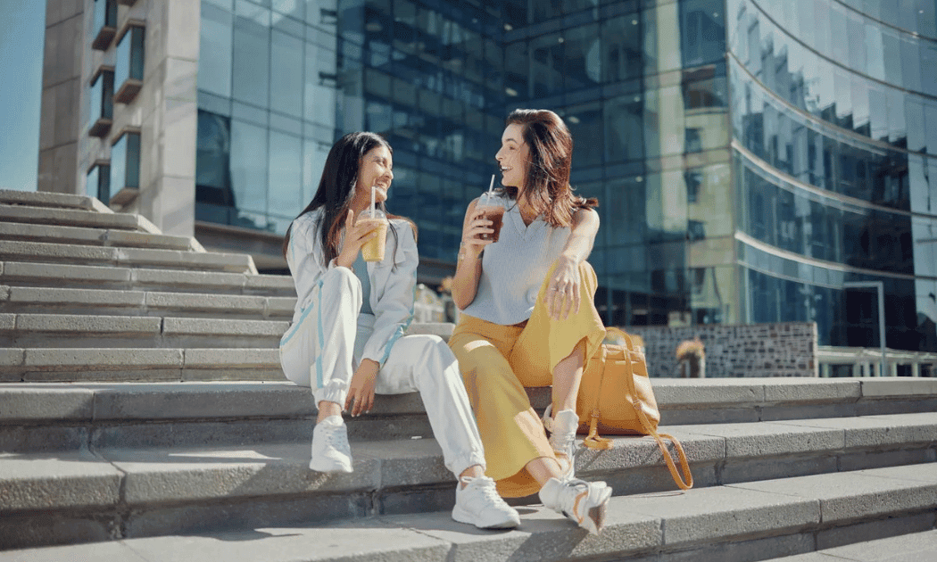 Stylish Travel Tracksuit Stylish Travel Tracksuit