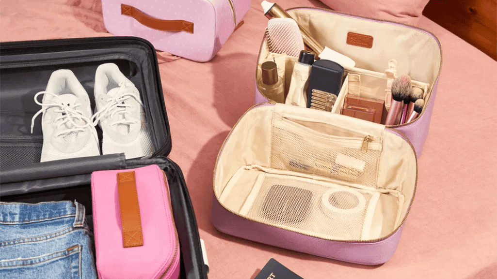 Efficient Packing with Travel Sets Efficient Packing with Travel Sets