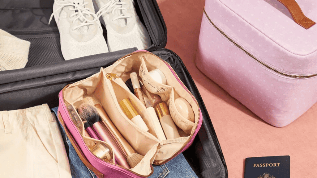 Packing Tips for a Smooth Journey